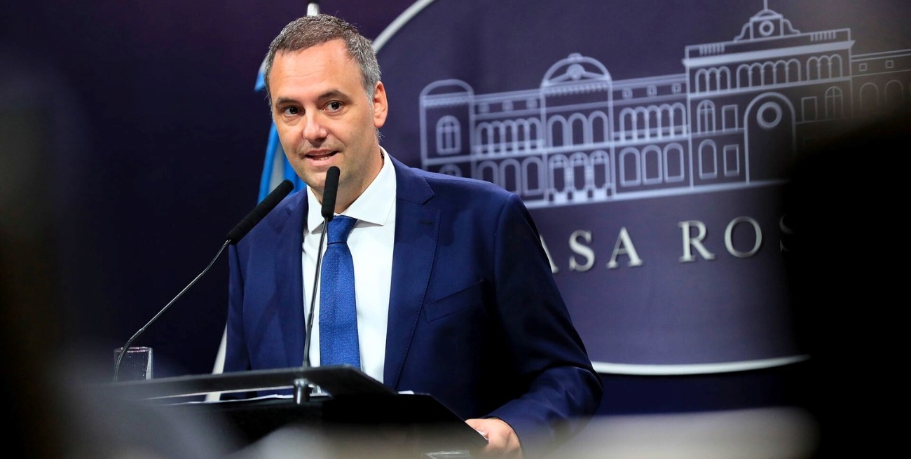 Adorni: "La motosierra es infinita"