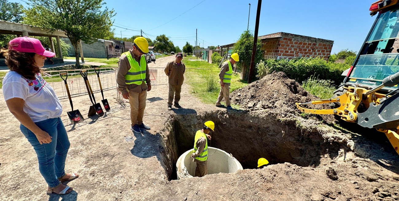Comenzó ampliación de la red cloacal del barrio Hospital