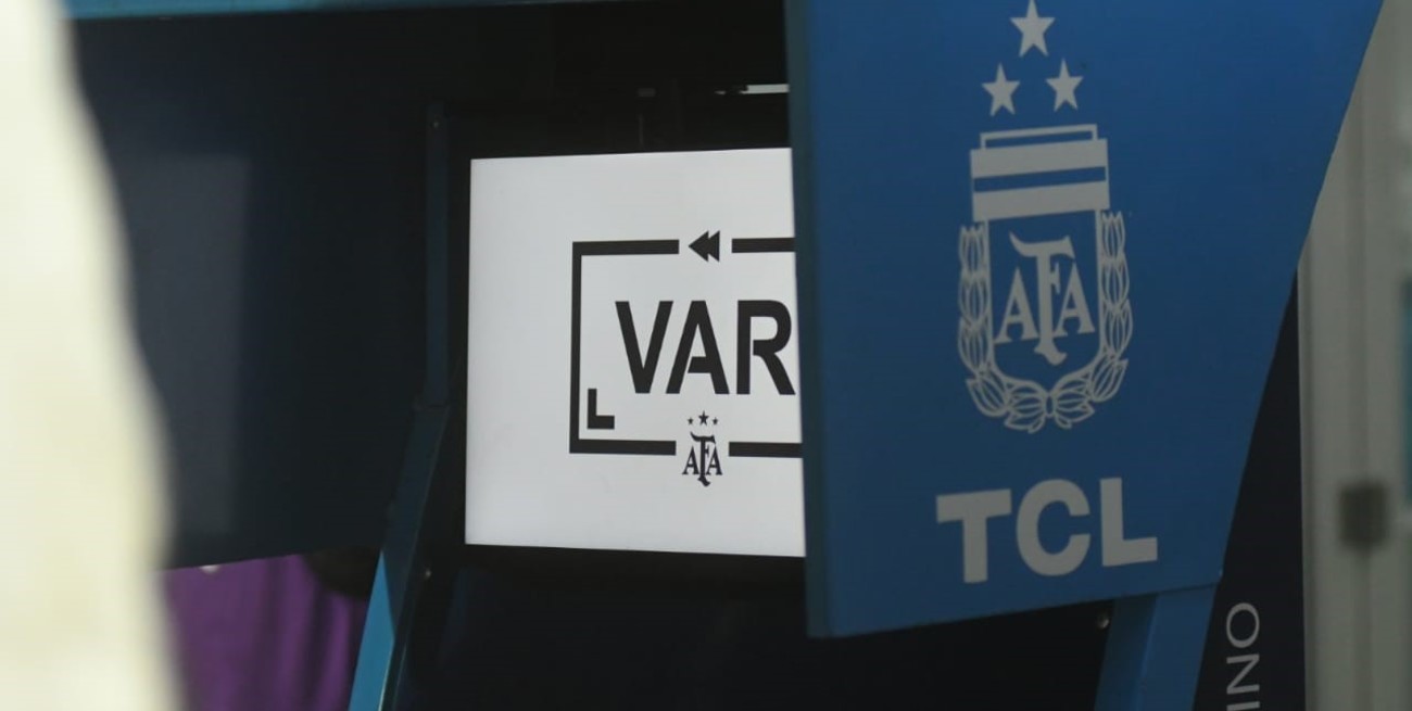 La Conmebol confirmó fuera de juego semiautomático y gol tecnológico para las finales
