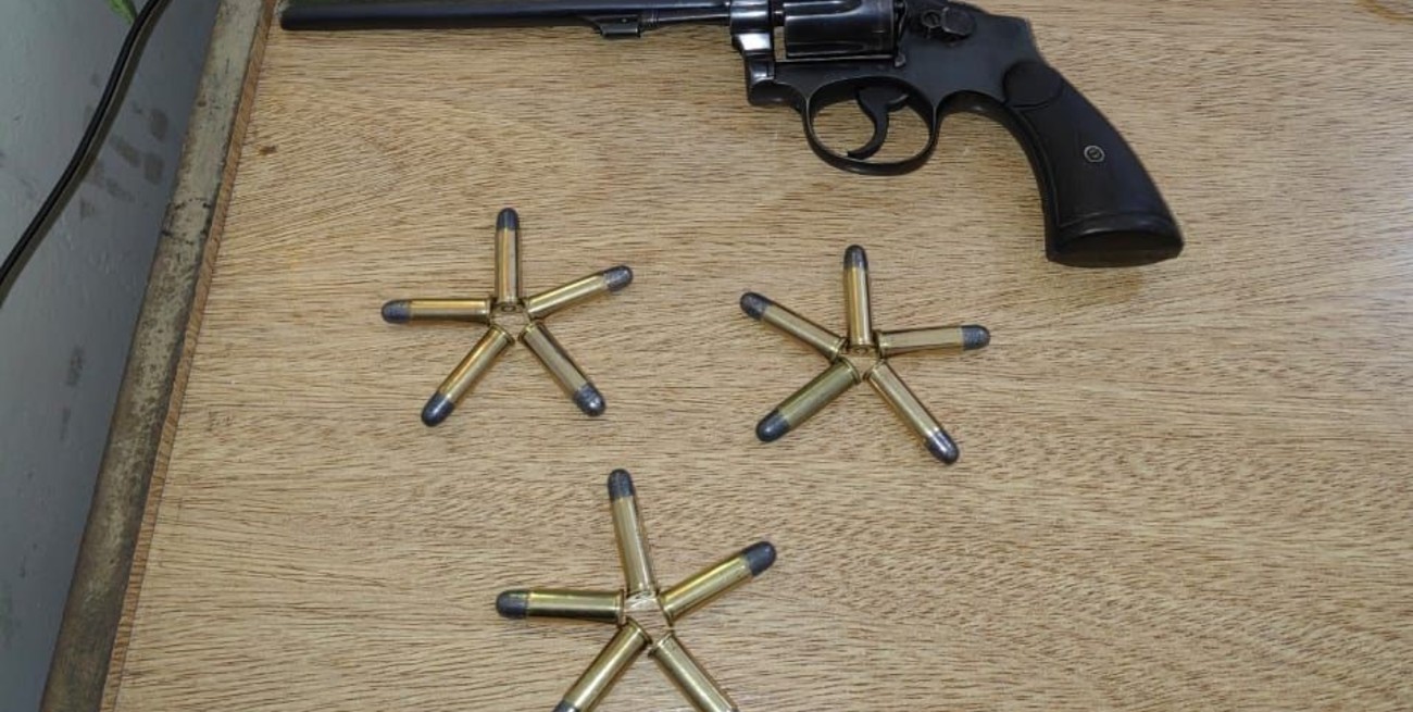 A los tiros con un poderoso revólver