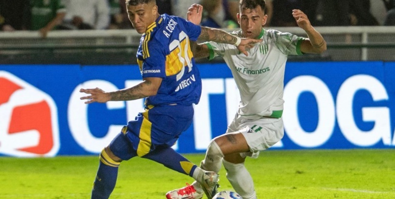 Con un jugador menos, Boca venció 1-0 a Banfield