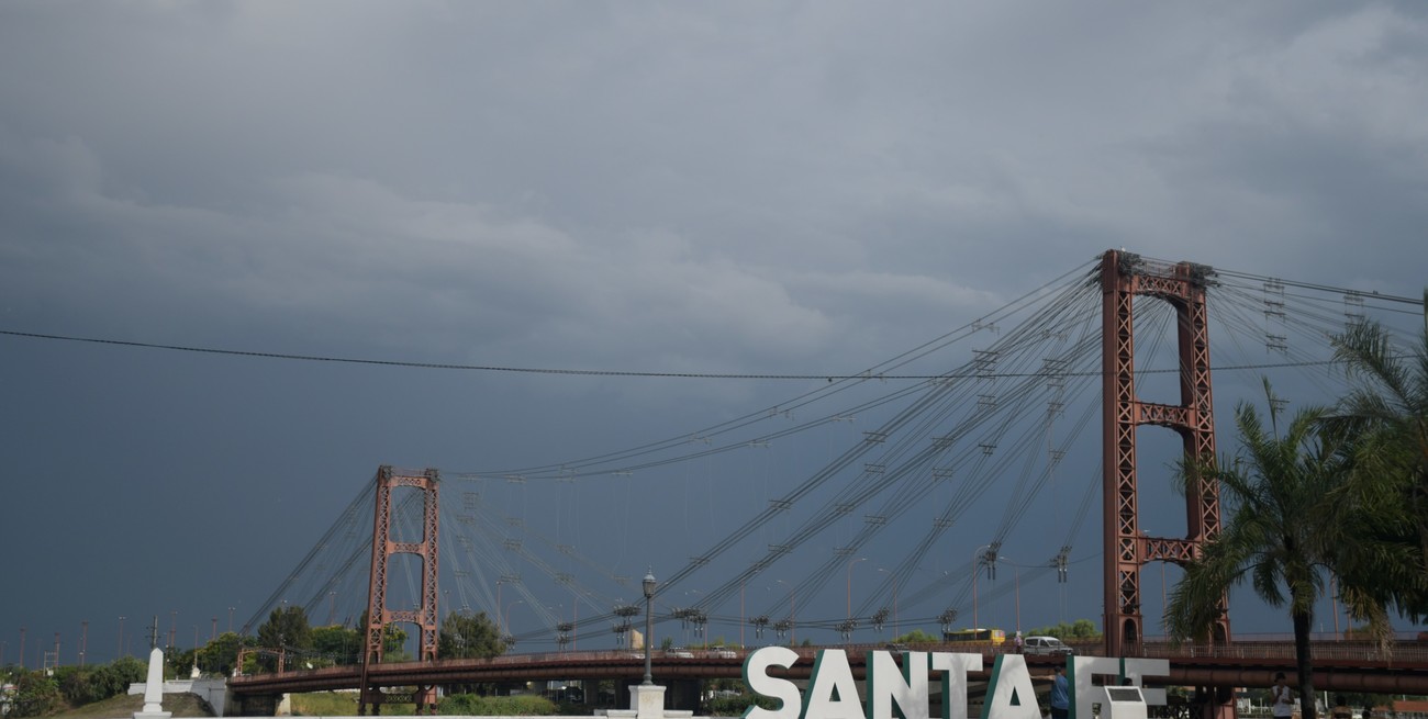 Lunes con humedad y probabilidad de lluvia en la ciudad de Santa Fe