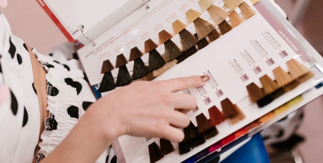 Los tonos de cabello que marcarán el 2025