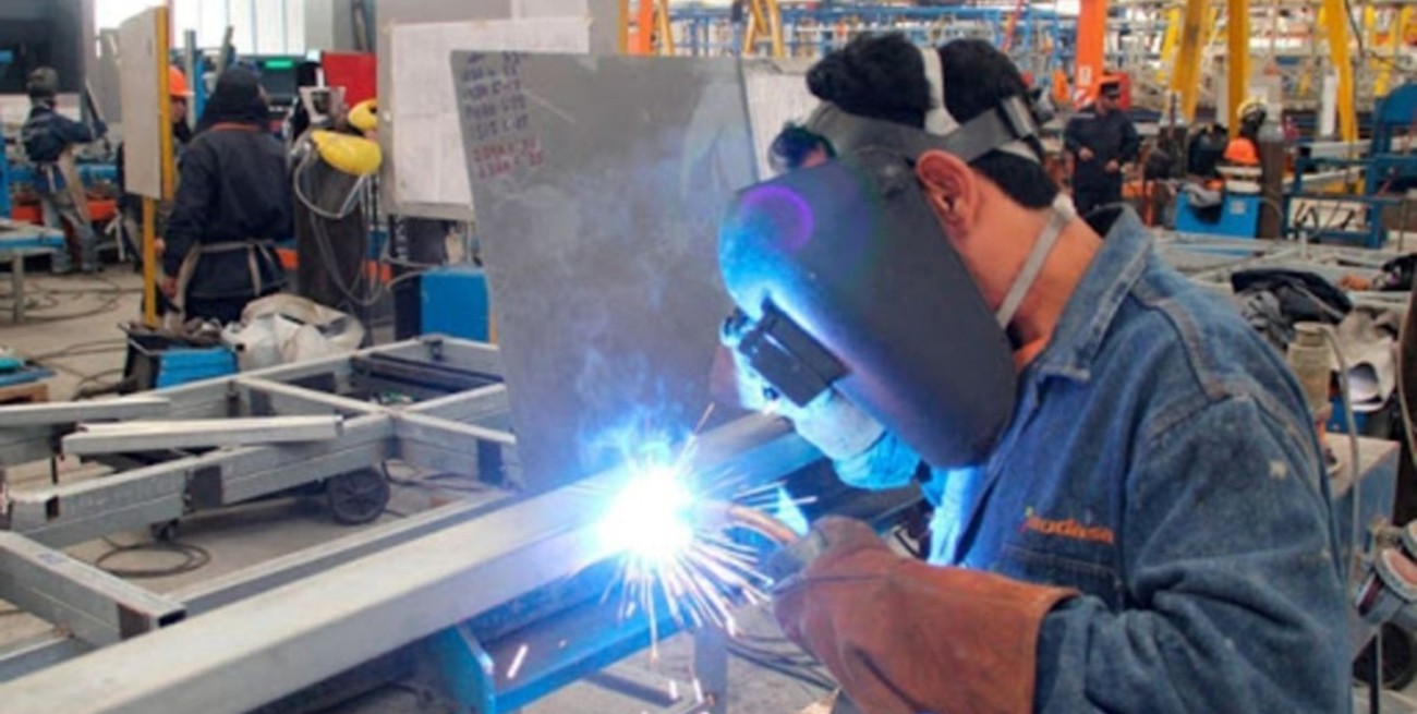 La actividad metalúrgica subió en enero pero sectores estratégicos siguen en baja