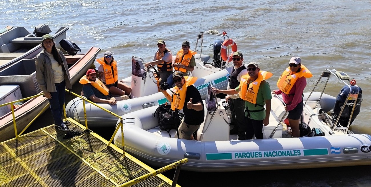 Historia y turismo unidos por kayaks entre Monje, Puerto Gaboto y el Parque Islas de Santa Fe