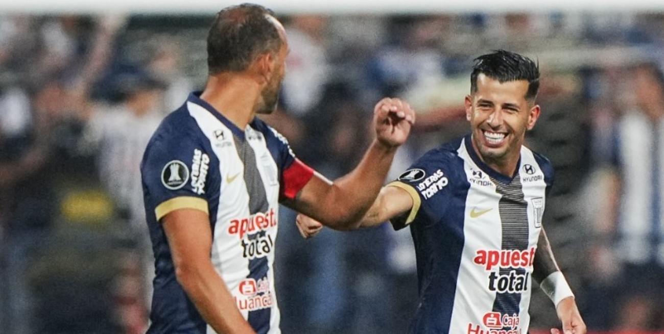 Boca cayó ante Alianza Lima y quedó a un paso de la eliminación