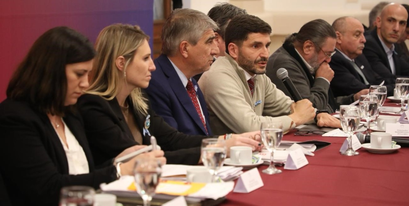 En la Casa Gris, se reúne la Junta Provincial de Seguridad