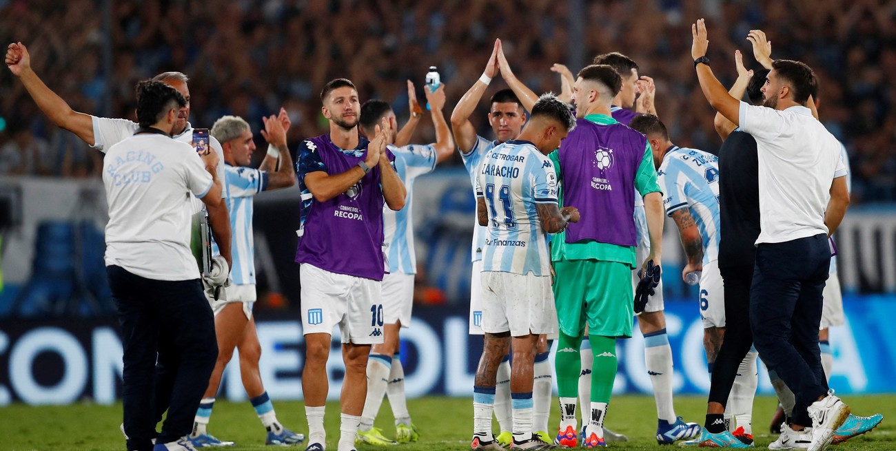 Boca y Racing definen esta semana su futuro en el plano internacional
