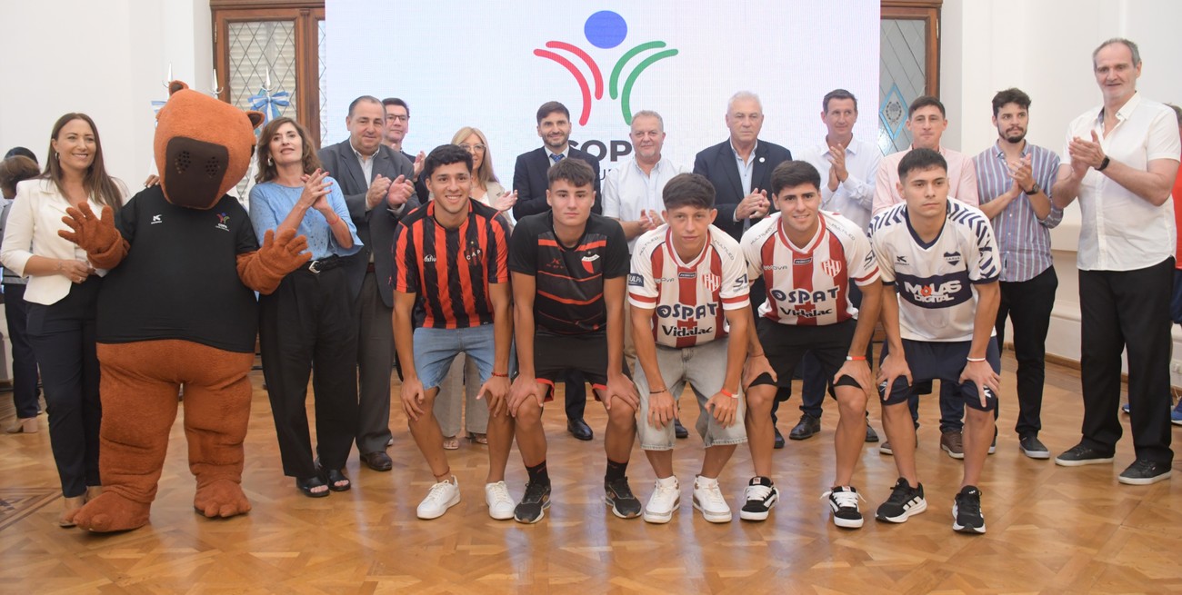 Copa Túnel Subfluvial: Pullaro presentó las instancias de semifinales del torneo de dos provincias