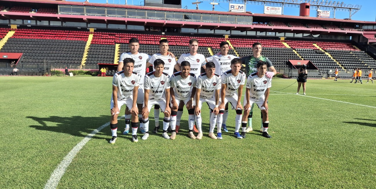 Copa Túnel Subfluvial: Patronato "madrugó" a Colón en barrio Centenario