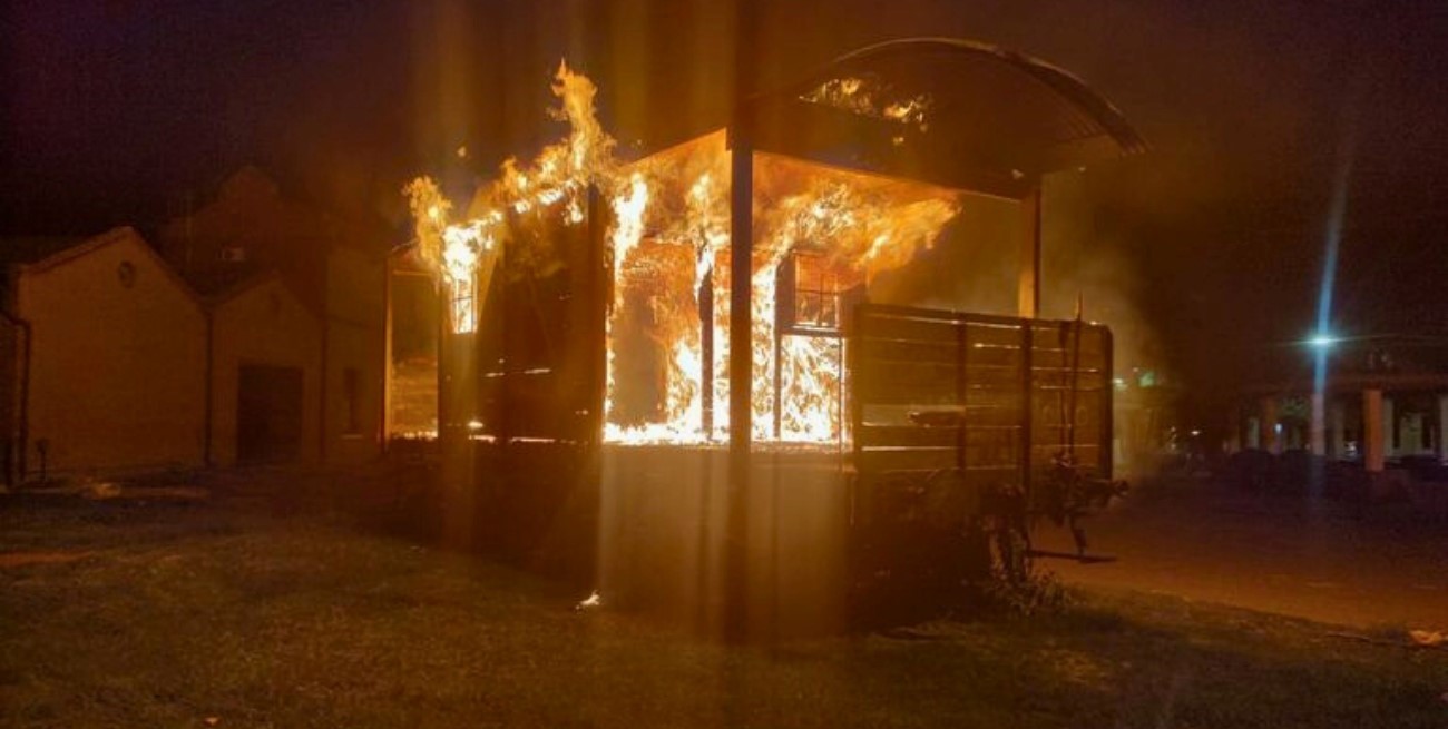 Incendio del vagón en Venado Tuerto: identificaron al autor con las cámaras de seguridad