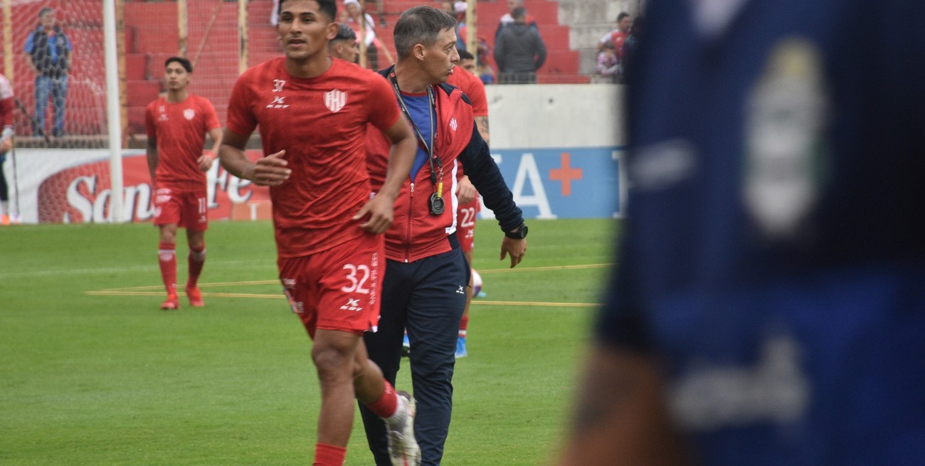 El "Kily" espera por el tobillo de Paz: Unión hace foco en Gimnasia