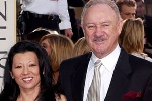 Las autoridades siguen investigando las circunstancias de las muertes del ganador del Óscar y su pareja.