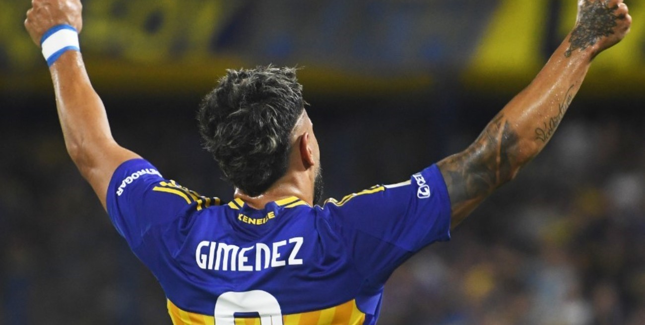 Boca sumó de a tres en la Bombonera y se quedó con la punta del Grupo A