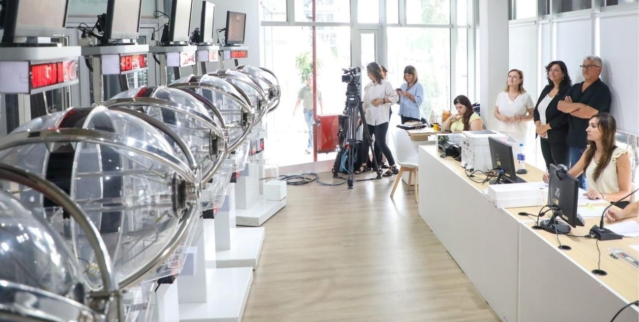 5 mil inscriptos participaron del sorteo para ingresar a la carrera de Enfermería