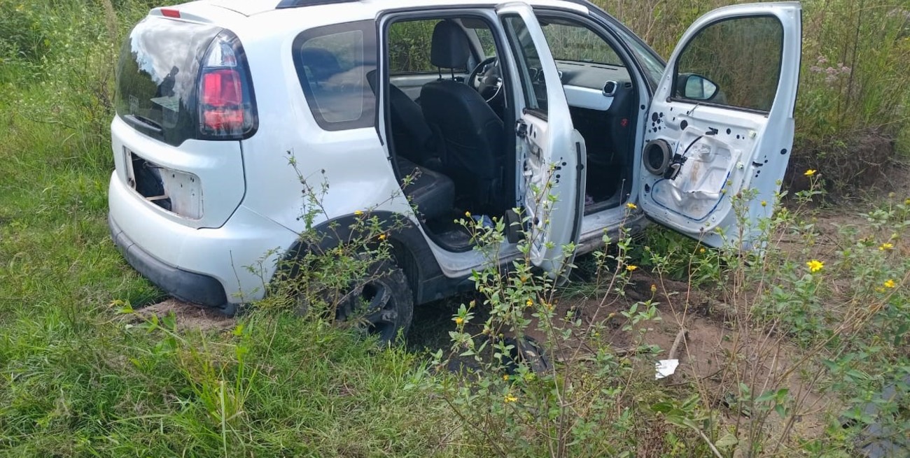 El Pozo: quisieron desmantelar una camioneta y huyeron ante el llamado policial