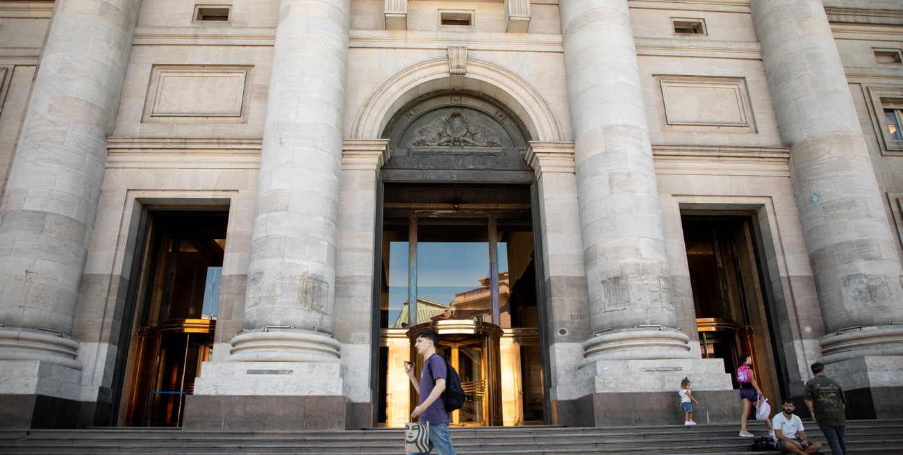 ¿Cuánto dura el dólar barato?