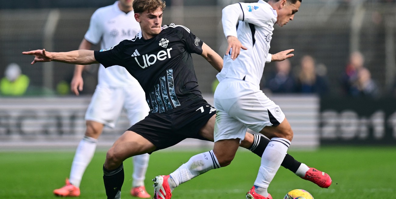 Nico Paz a un paso de llegar a un histórico de la Premier League