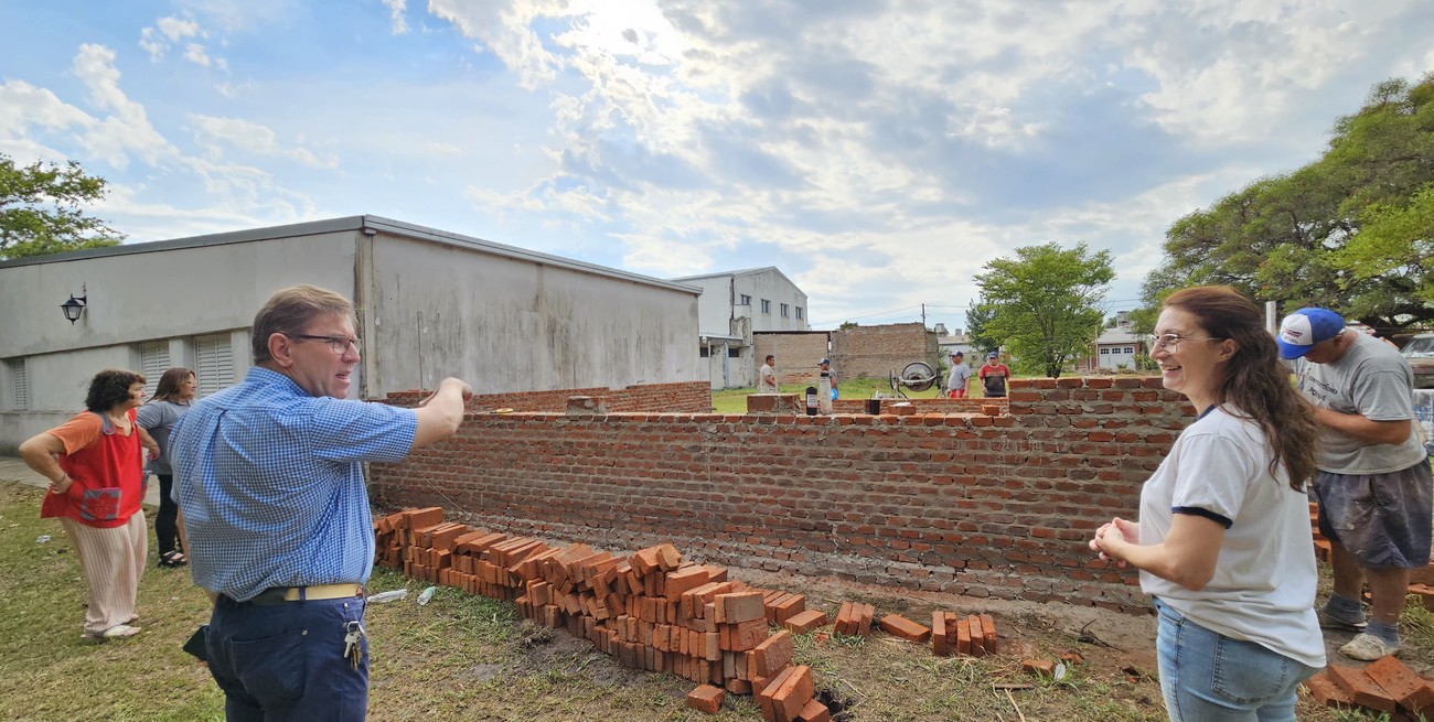 Borla destacó el inicio del ciclo lectivo con 12 aulas en construcción y dos inauguradas en San Justo