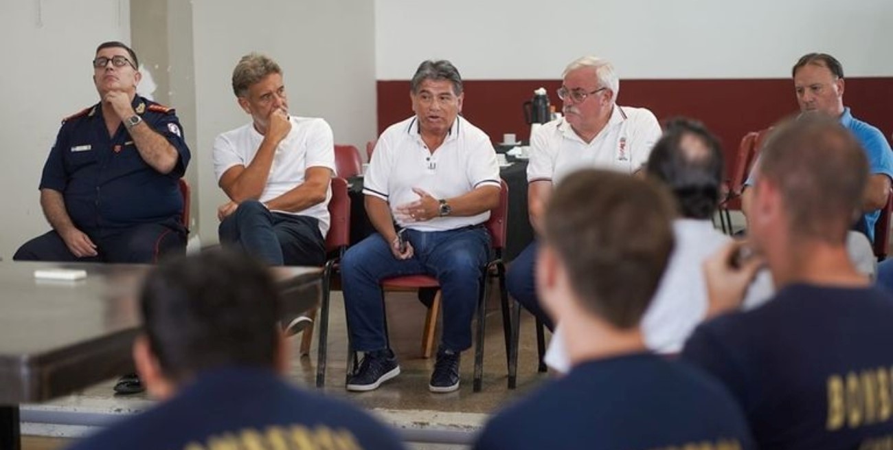 Bomberos de Firmat buscan reactivar el uso de la sirena ante emergencias