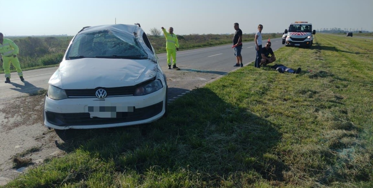 Un hombre murió atropellado por un camión en la autopista, a la altura de Monje
