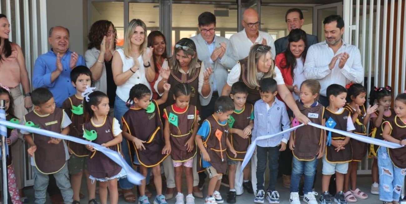 Provincia inauguró el nuevo edificio del Jardín de Infantes N° 292 en Reconquista