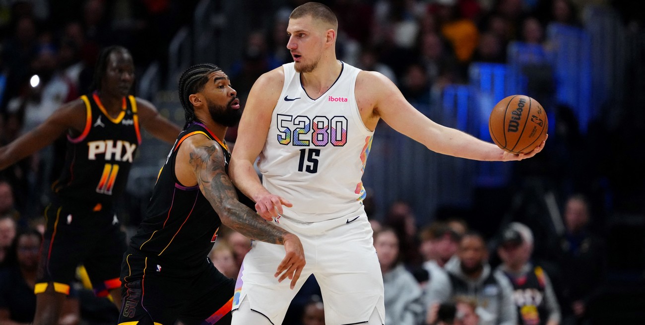 Jokic logró un impactante récord de puntos, rebotes y asistencias combinadas en la NBA