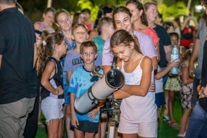 Los integrantes del CODE explicaron detalles y mencionaron curiosidades de las misiones espaciales y de la astronomía