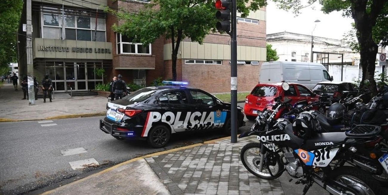 Murió un hombre que fue golpeado y prendido fuego en Rosario