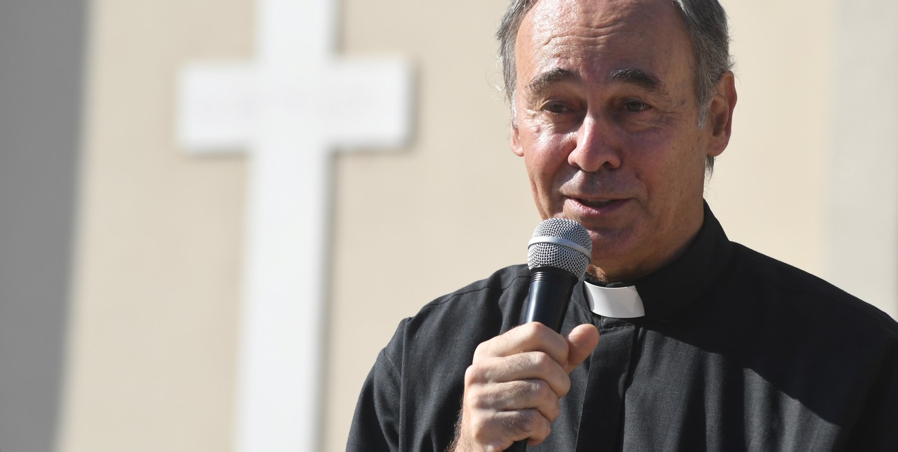 Este martes se sabrá quién sucede al padre Panigo en la Basílica de Guadalupe