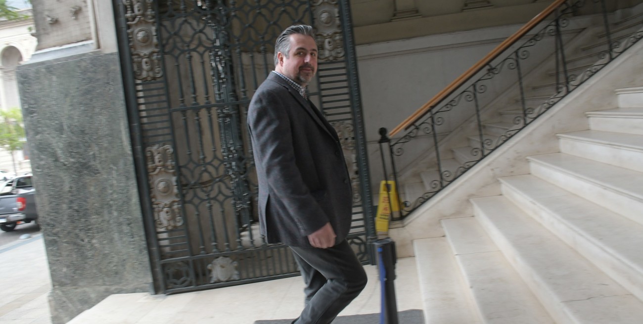 Cococcioni y la Corte: renovación "paso por paso" pero sin descartar un decreto
