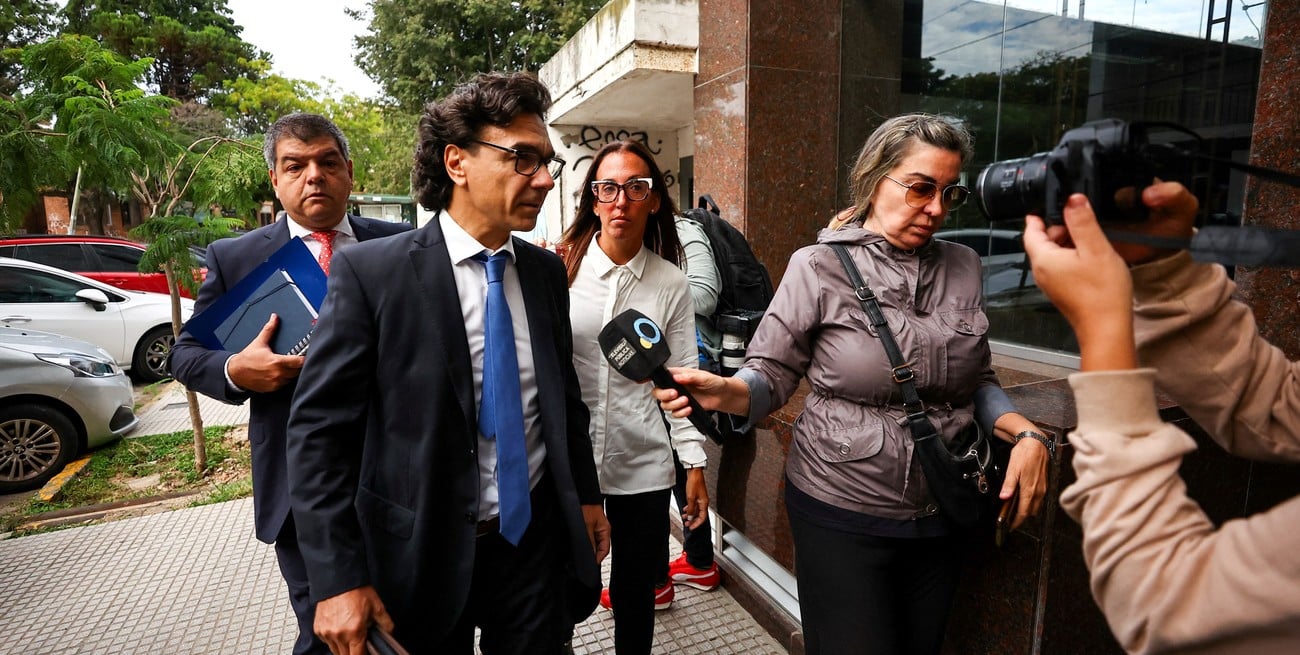 Juicio por Maradona: la psiquiatra sostuvo que el tratamiento ideal era otro