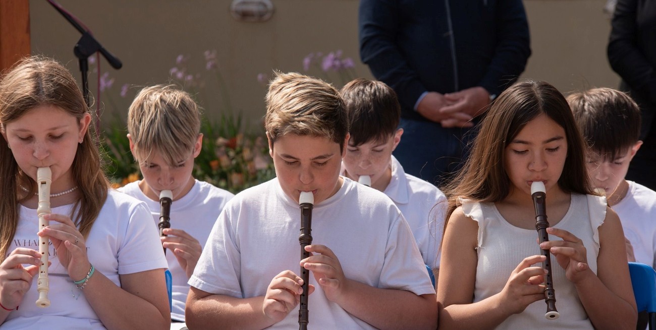 Humboldt despide el año con una jornada cultural frente al SUM Comunal