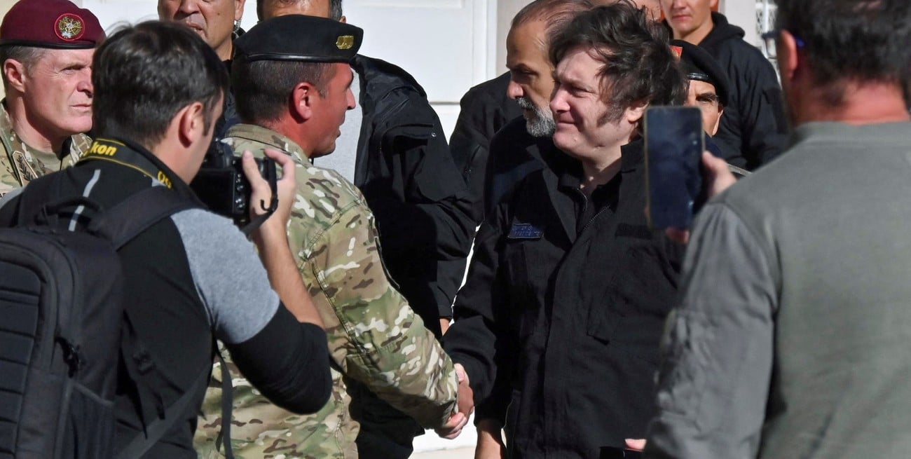 Milei anuncia fondo de $200.000 millones para los afectados por el temporal en Bahía Blanca