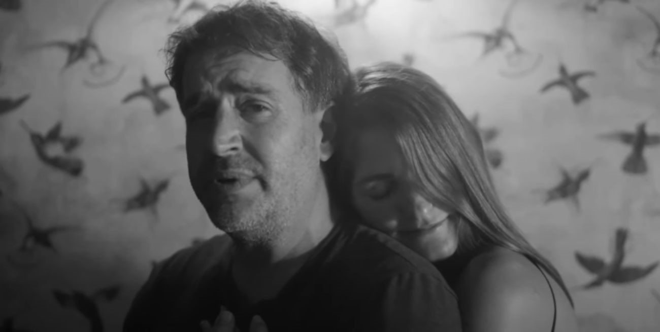 Paulo Chiavarini presenta "Alucinada" junto a Tavo Cortés de Sig Ragga