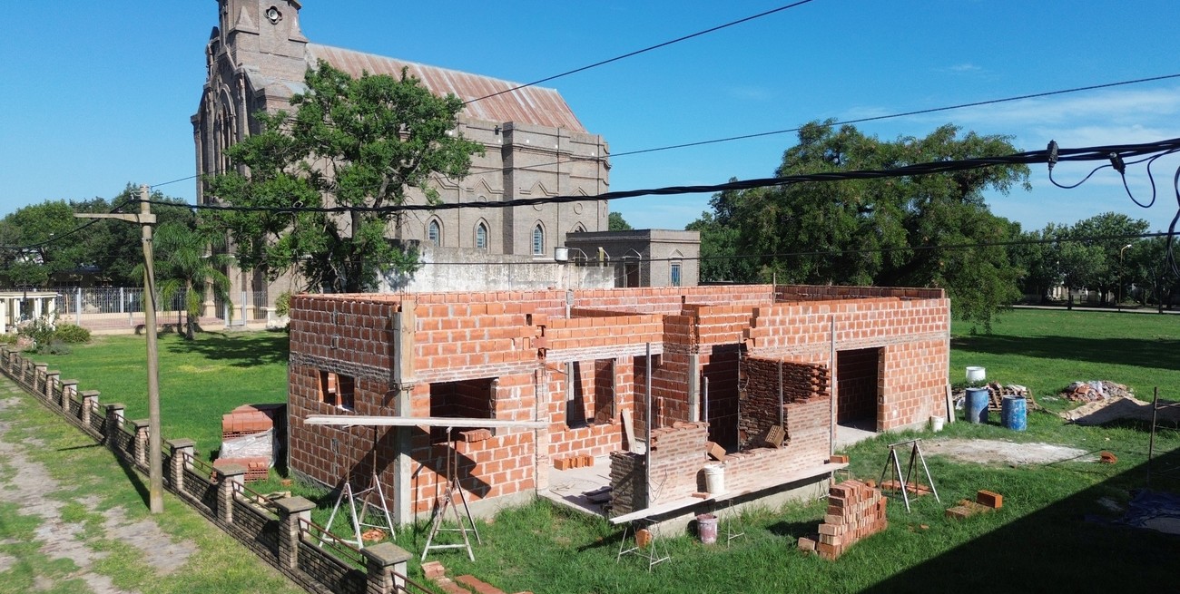 Con el Programa de Obras Urbanas, Presidente Roca avanza en la construcción de un Centro de Salud
