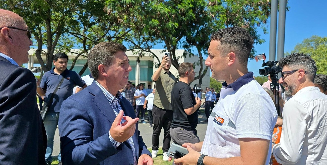 Las Colonias suma nuevas ambulancias: "Es resultado de un hacer colaborativos de muchos" expresó Pirola