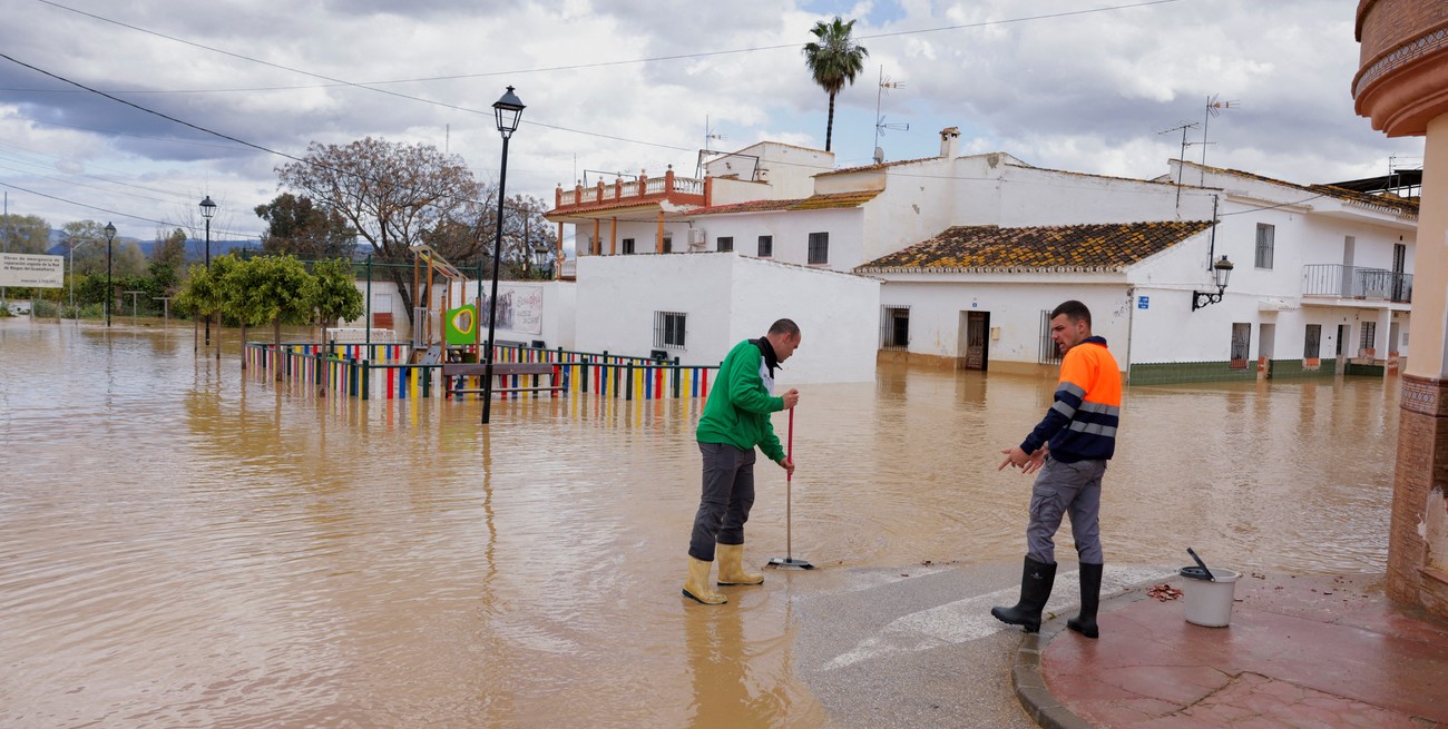 España: Inundaciones, una víctima fatal y desaparecidos 
