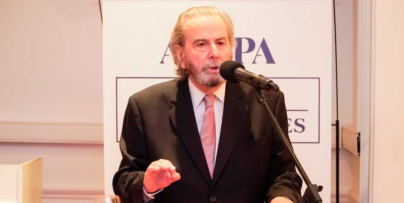 Maqueda: "La instituciones han   sido desplazadas por los intereses"