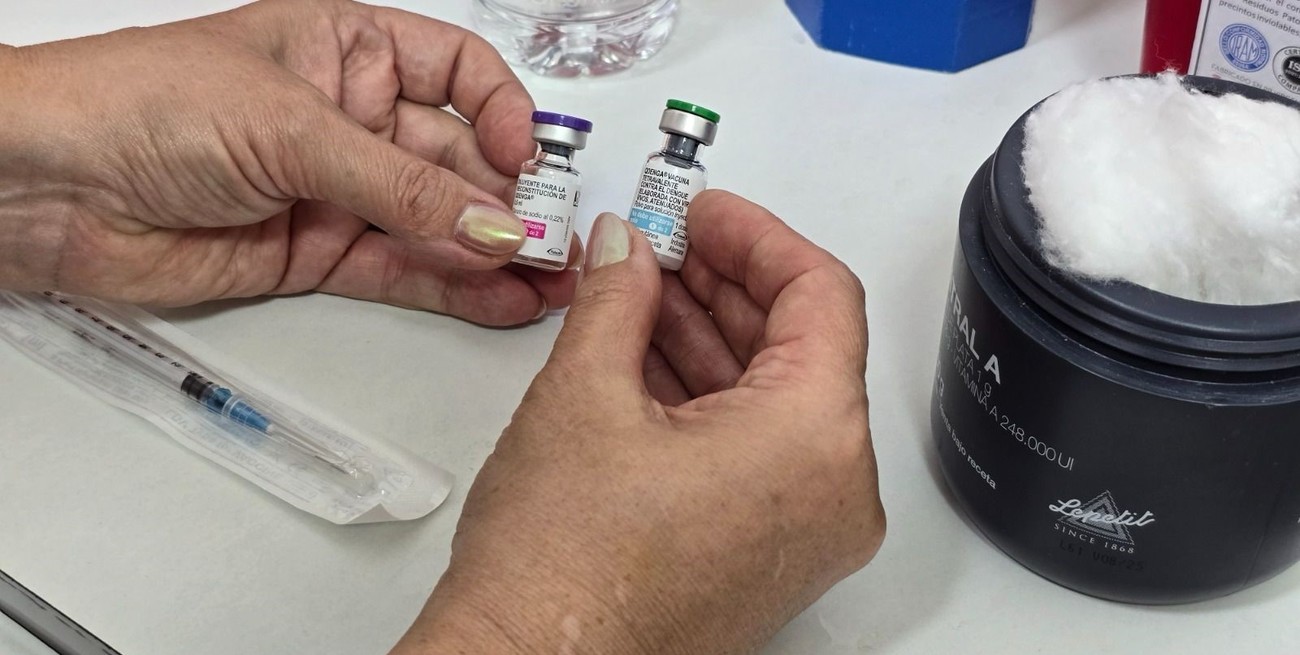 Aumentan las consultas por la vacuna contra el dengue en Rosario