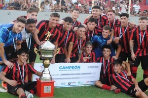 El festejo de los jugadores del Patrón. Crédito: Prensa Patronato