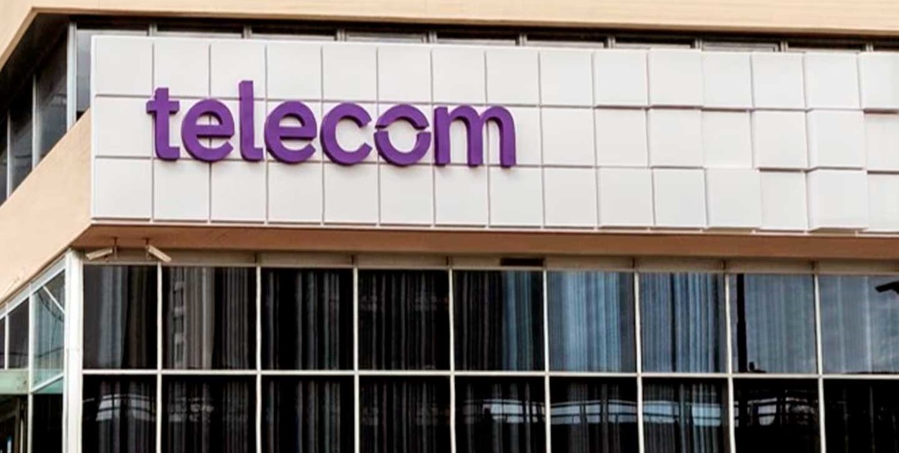 Telecom no fue notificada sobre el freno a la compra de Telefónica y ratifica su compromiso con lo usuarios