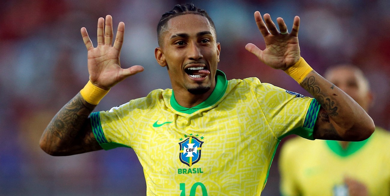 Raphinha calienta el clásico: "vamos a darles una paliza y voy a hacer un gol"