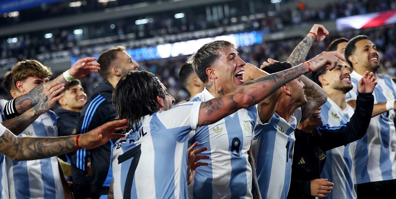 Así quedó la tabla de posiciones de las Eliminatorias Sudamericanas tras la goleada de Argentina sobre Brasil