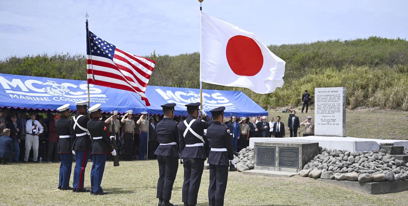 Japón y Estados Unidos conmemoran el 80° Aniversario de la batalla de Iwo Jima