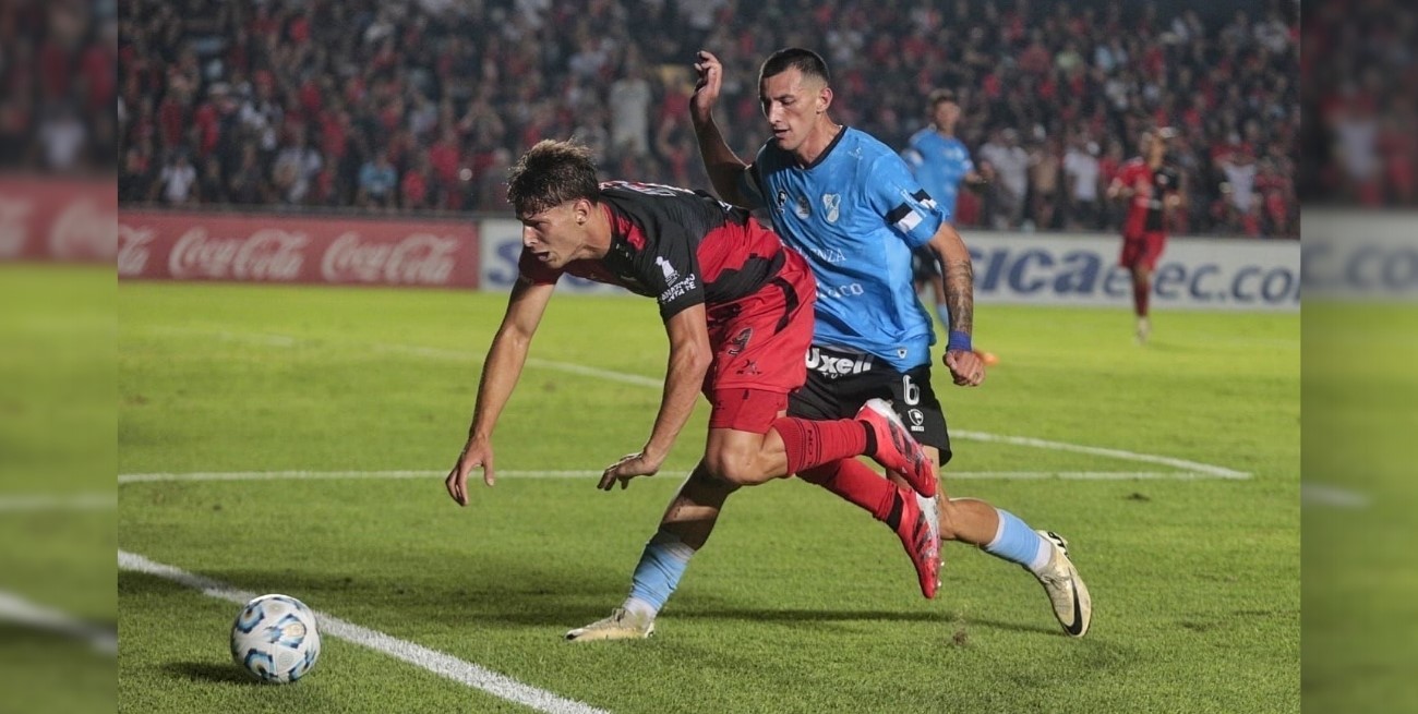 Rossi está desgarrado y a Colón sólo le queda un Gigliotti de “9”