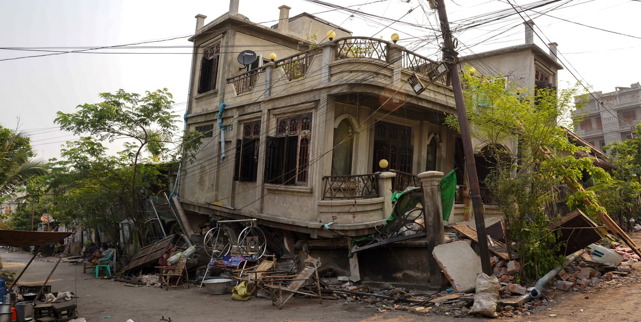 La cifra de muertos por el sismo en Myanmar ascendió ya a 3.145