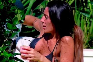 La familia de Cata no esconde la situación.