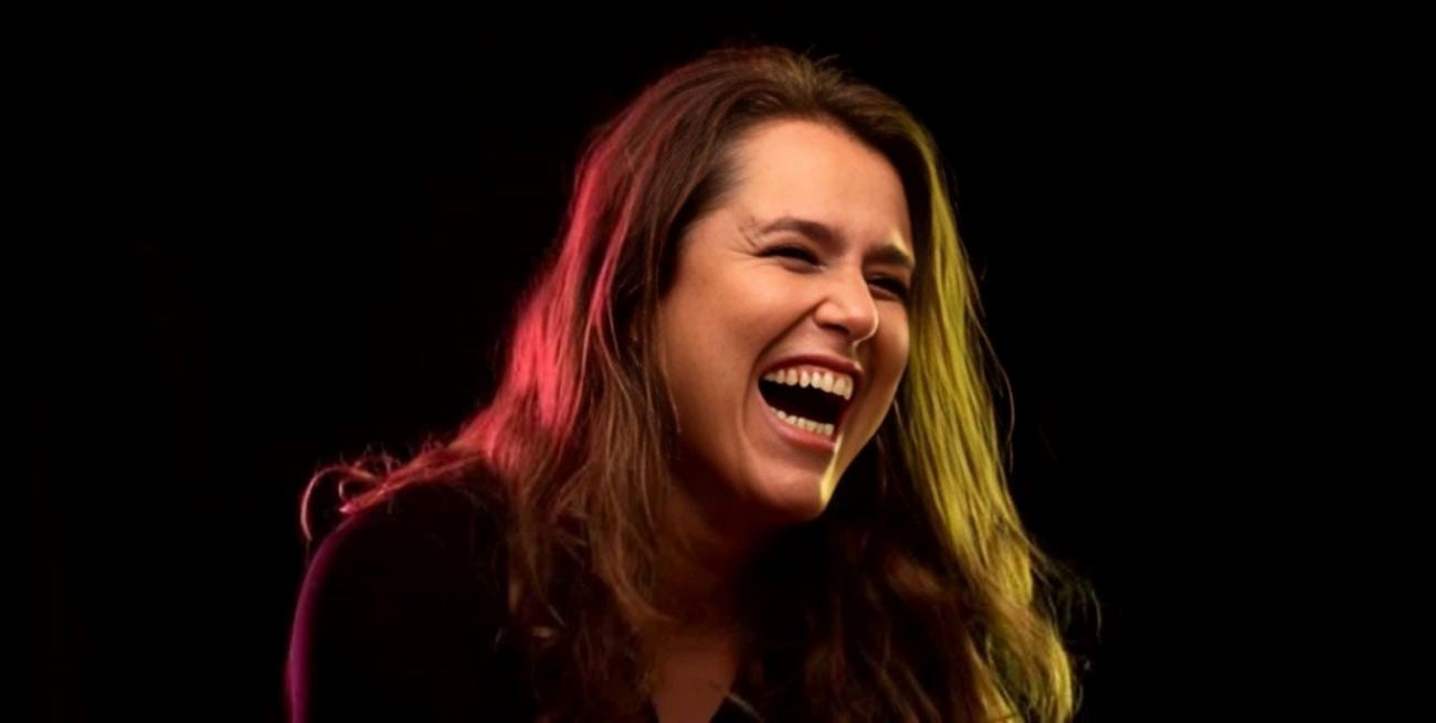 Malena Guinzburg llega a Santa Fe con "Querido diario"