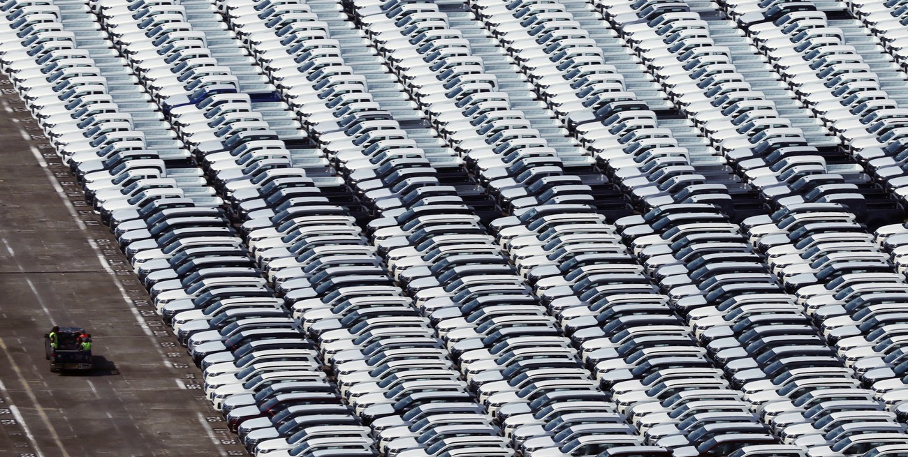 En marzo hubo una fuerte suba en las ventas de autos pero bajó la producción